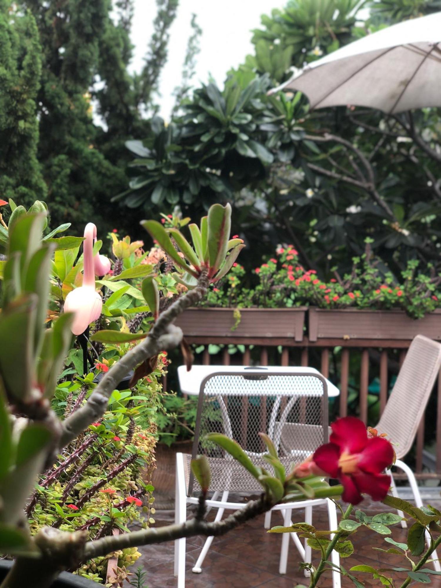 Thongran'S House Hotel Chiang Mai Bagian luar foto